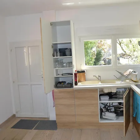 아파트 Maisonette Vallee De L'automne Streaming & Vinyles *