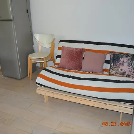 Maisonette Vallee De L'automne Streaming & Vinyles