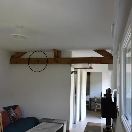 Maisonette Vallee De L'automne Streaming & Vinyles 아파트 Gilocourt