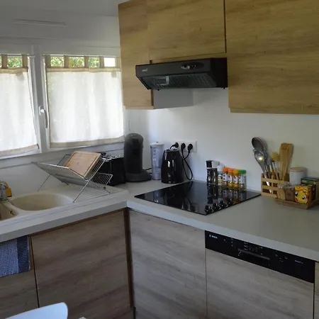 Maisonette Vallee De L'automne Streaming & Vinyles 아파트 *