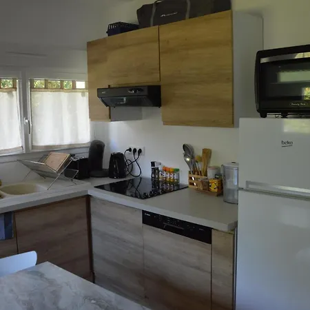 Maisonette Vallee De L'automne Streaming & Vinyles Gilocourt